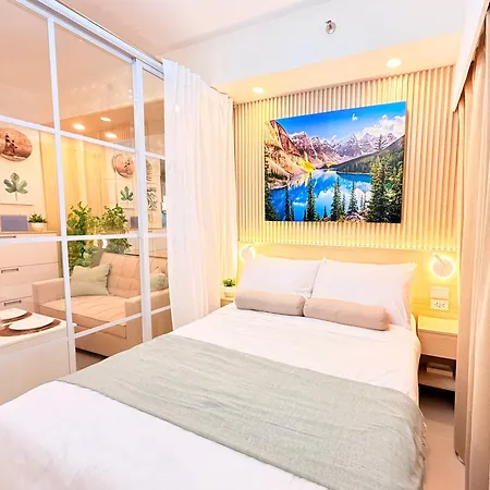 Goldleaf Suite At Red Residences With Balcony In Prime Makati Location