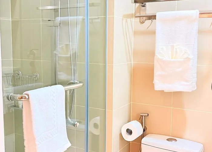 Goldleaf At Red Residences With Balcony In Prime Makati Location Manila
