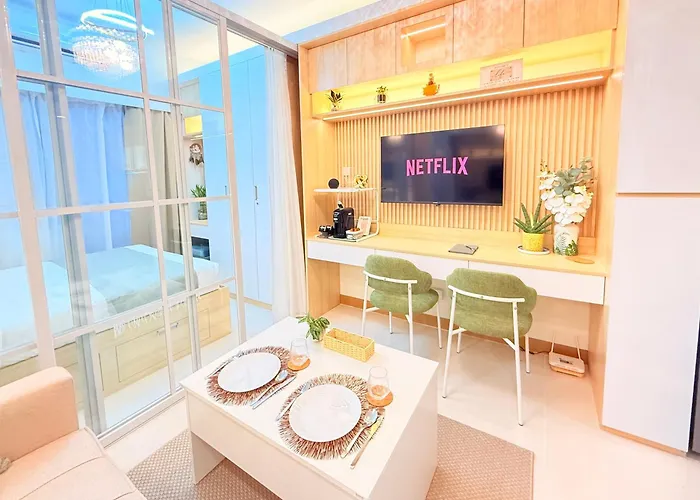 Goldleaf At Red Residences With Balcony In Prime Makati Location Aparthotel *